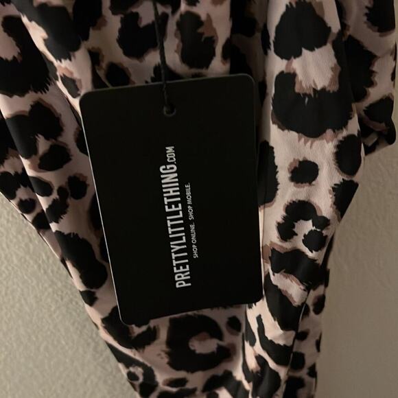 PrettyLittleThing Leopard Print High Leg One Piece Swimsuit Size 2 - Picture 7 of 8